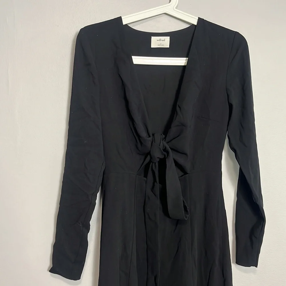 Aritzia Wilfred Aubagne Wrap Midi Dress Black Size 2 - Picture 4 of 6